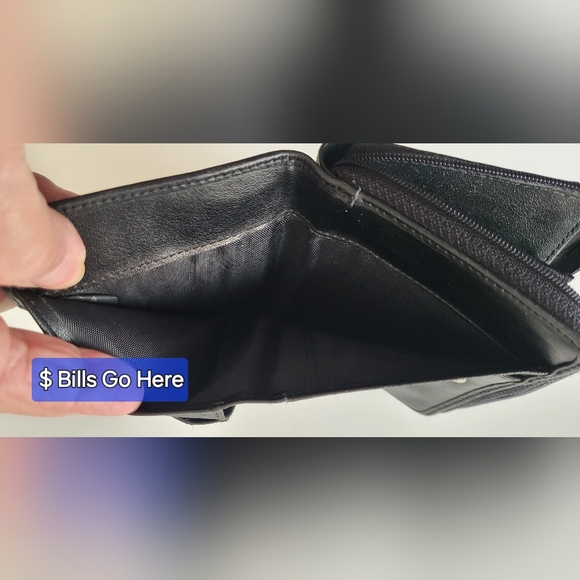 Stone Mountain Bi-Fold Wallet Soft Black Leather - Picture 8 of 9